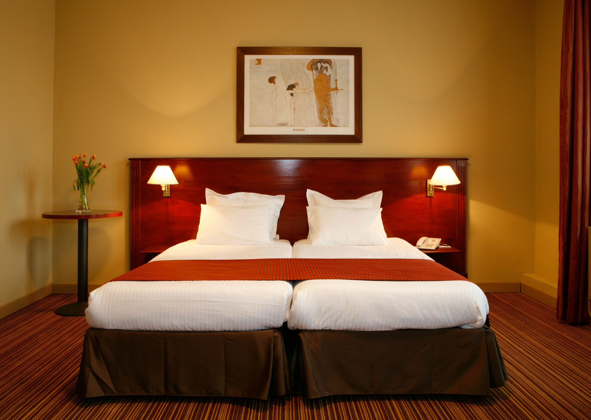 Cour St Georges Hotel Ghent Room photo